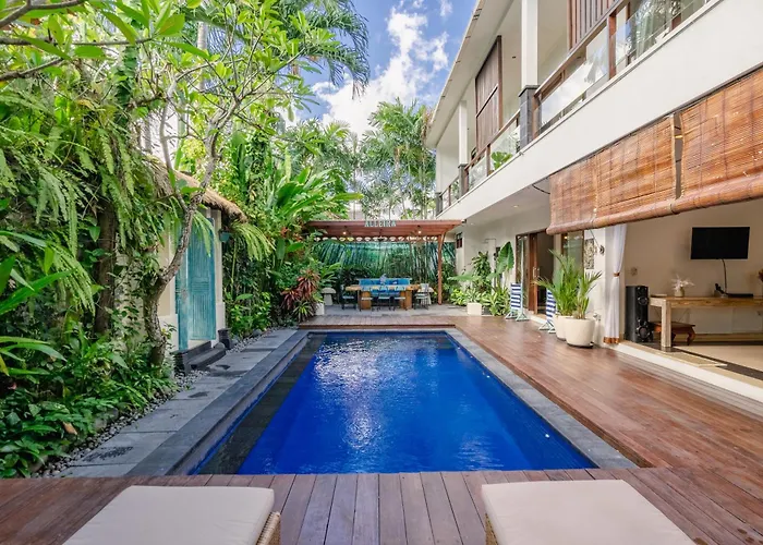 Villa Alleira - 5 Bedroom In Centre Location Of