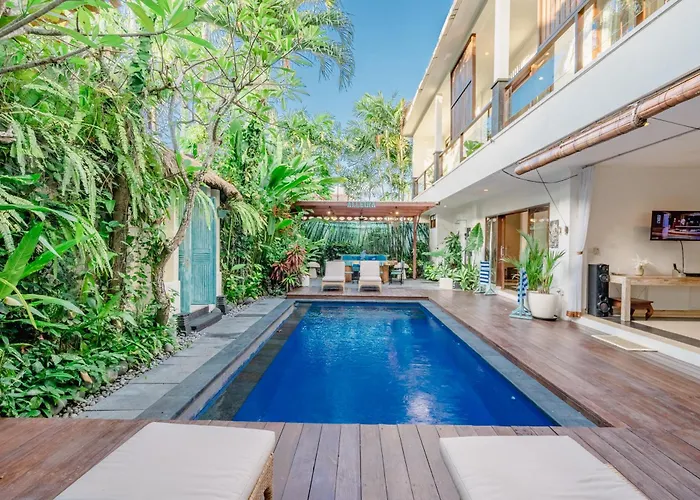 Alleira - 5 Bedroom In Centre Location Of Seminyak