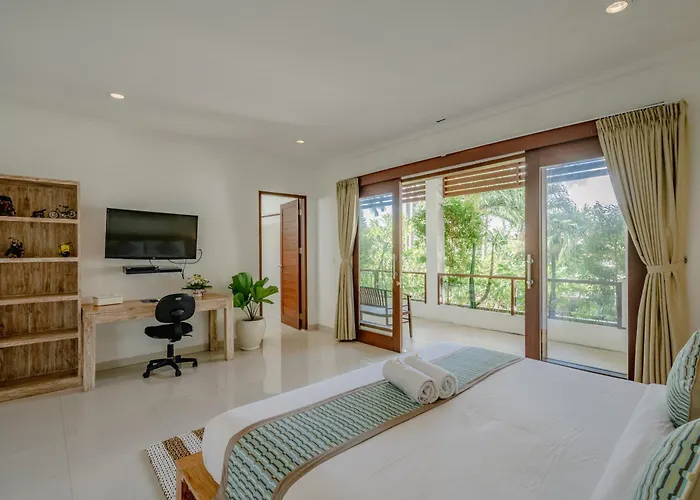 Alleira - 5 Bedroom In Centre Location Of Villa