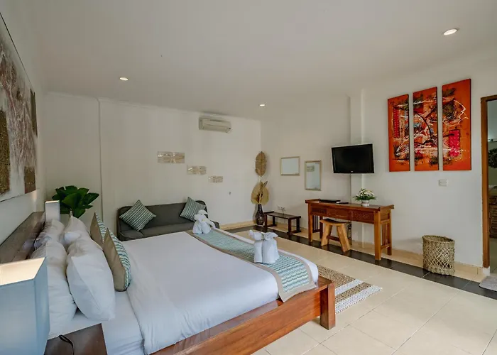 Alleira - 5 Bedroom In Centre Location Of * Seminyak