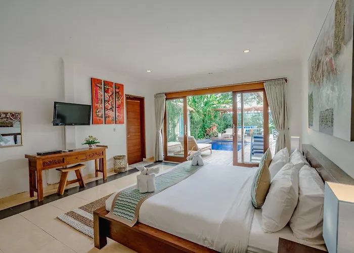 Villa Alleira - 5 Bedroom In Centre Location Of *